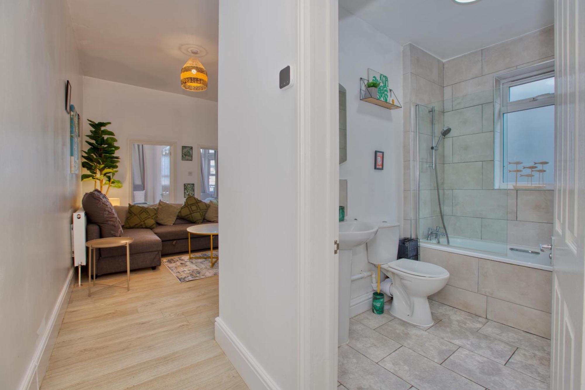Apartamento Temple Meads Station: Stylish 3-bed With Free Parking